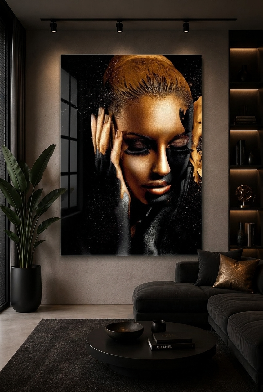 Golden Nude